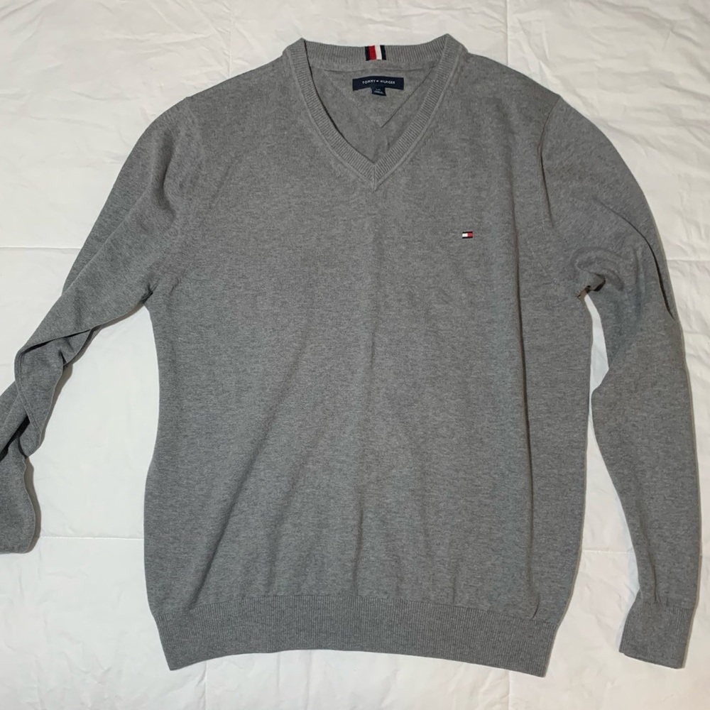 Tommy Hilfiger sweater